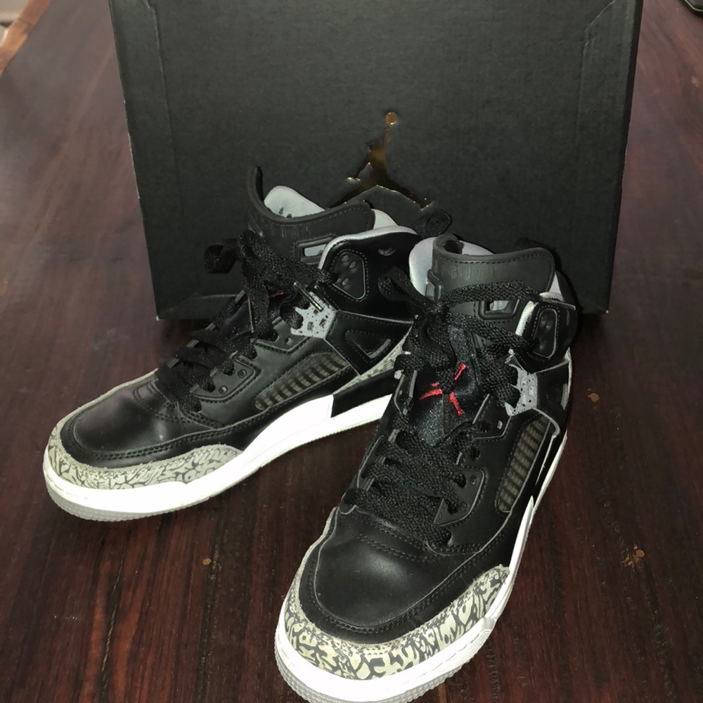 Jordan Spizike bg shoes